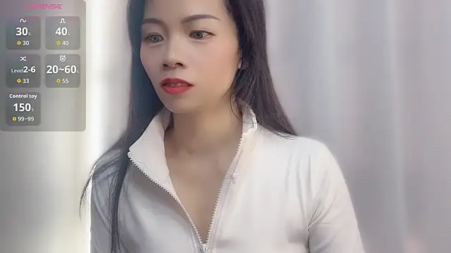 Snapshot of Lynnalltop-165-KeKe chatting on 11/29/25, 02:36 Lynnalltop-165-KeKe online show from 11/29/25, 02:36