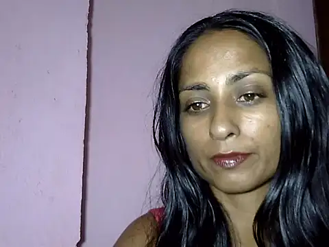 Snapshot of dreamerrrrr1 chatting on 12/14/25, 11:31 dreamerrrrr1 online show from 12/14/25, 11:31