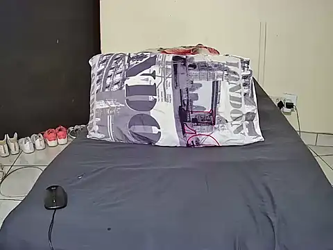 BustyDiva38 online show from 10/12/25, 02:49