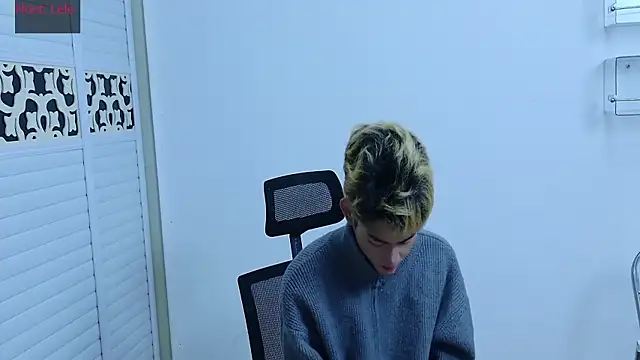 sexyboy-lele online show from 10/19/25, 12:28