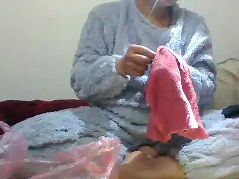 Snapshot of Zerin_nova chatting on 11/29/25, 03:15 Zerin nova online show from 11/29/25, 03:15