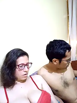 stardarkhot online show from 10/13/25, 09:37