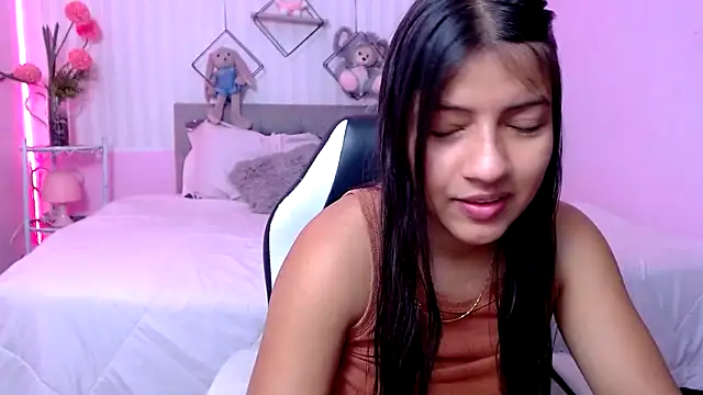 Snapshot of zara_cute chatting on 03/27/26, 12:16 zara cute online show from 03/27/26, 12:16
