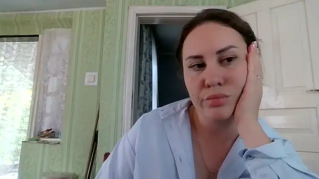 MeadowEyes online show from 07/28/26, 12:01