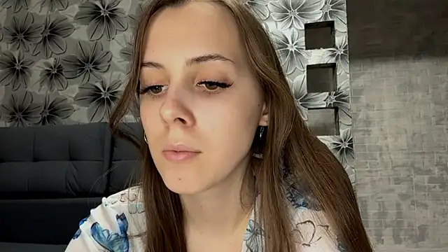 Montain Romantic online show from 12/15/25, 02:54