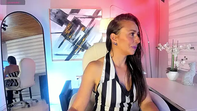 indigo wild  online show from 05/17/26, 12:08
