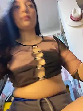 Snapshot of __Lorelain__ chatting on 10/30/25, 10:32 Lorelain online show from 10/30/25, 10:32