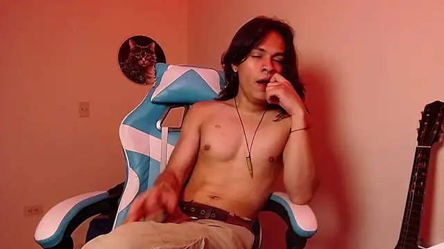 tom 1945 online show from 10/22/25, 01:28