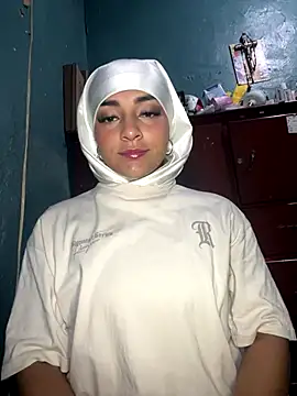 CelestSkyy online show from 10/14/25, 03:18