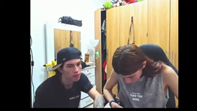 Pride couple online show from 07/16/26, 11:22