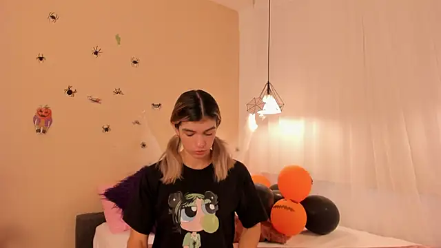 AngeBrooks online show from 10/29/25, 12:07