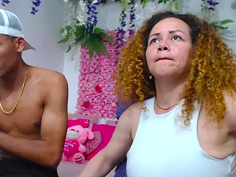 ADRIEL  VEGA online show from 10/19/25, 01:28