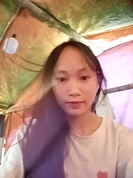 Snapshot of minachao- chatting on 11/26/25, 02:34 minachao- online show from 11/26/25, 02:34