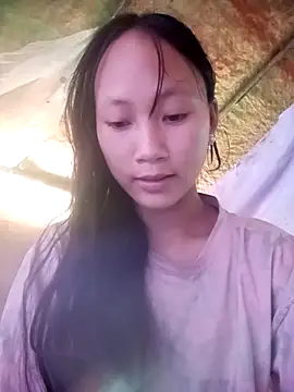 Snapshot of minachao- chatting on 12/04/25, 07:39 minachao- online show from 12/04/25, 07:39