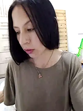 you yuyuu online show from 11/21/25, 09:57