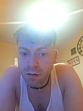 Snapshot of DelayedAnalog720 chatting on 10/26/25, 09:42 DelayedAnalog720 online show from 10/26/25, 09:42