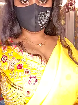 Sweet-Maddlina online show from 10/18/25, 12:28