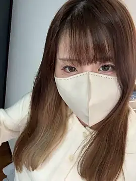 Snapshot of nikukyu_chan chatting on 11/28/25, 01:08 nikukyu chan online show from 11/28/25, 01:08