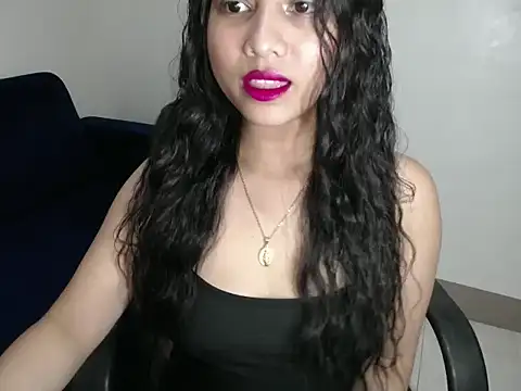 Snapshot of Maria_stella chatting on 03/15/26, 05:30 Maria stella online show from 03/15/26, 05:30