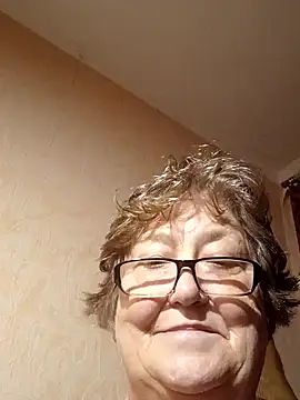 Katherine735 online show from 10/21/25, 09:37