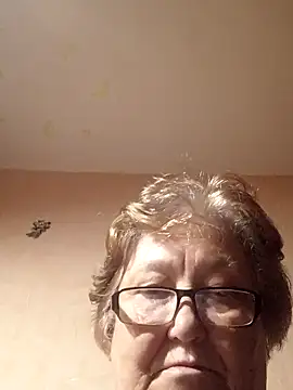 Katherine735 online show from 10/29/25, 11:06