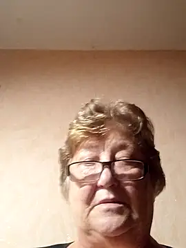 Katherine735 online show from 10/31/25, 04:19