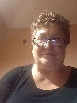 Katherine735 online show from 11/22/25, 07:35