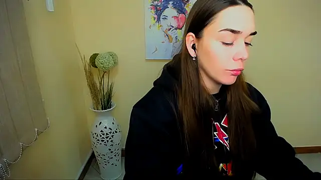 ketrin li online show from 10/10/25, 06:56