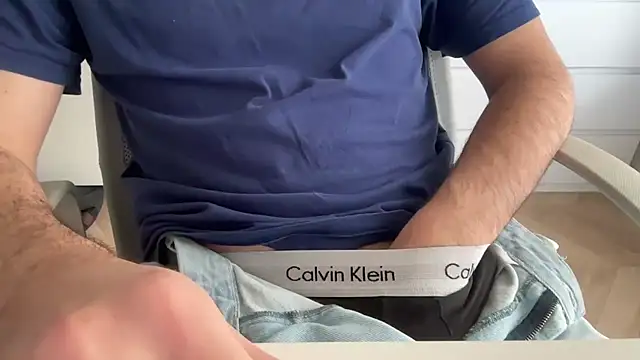 Snapshot of matrixx_9 chatting on 11/03/25, 12:50 matrixx 9 online show from 11/03/25, 12:50