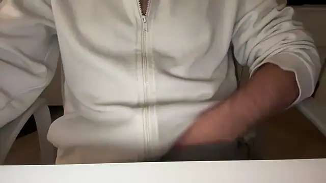 Snapshot of matrixx_9 chatting on 11/05/25, 08:53 matrixx 9 online show from 11/05/25, 08:53