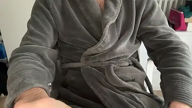 Snapshot of matrixx_9 chatting on 12/03/25, 10:02 matrixx 9 online show from 12/03/25, 10:02