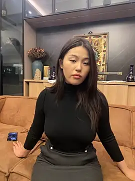 Snapshot of zhenzhen666 chatting on 11/05/25, 03:01 zhenzhen666 online show from 11/05/25, 03:01