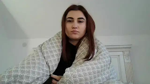 Flower mary online show from 12/17/25, 01:06