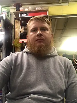 Snapshot of bodywork30 chatting on 11/09/25, 02:26 bodywork30 online show from 11/09/25, 02:26