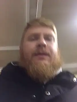 Snapshot of bodywork30 chatting on 11/24/25, 03:23 bodywork30 online show from 11/24/25, 03:23