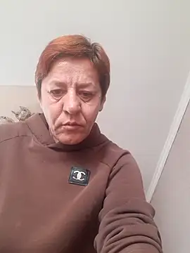 MiaSunni2334 online show from 10/18/25, 09:54