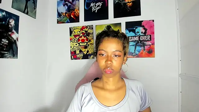 Snapshot of Dakota_evans18 chatting on 10/19/25, 05:08 Dakota evans18 online show from 10/19/25, 05:08