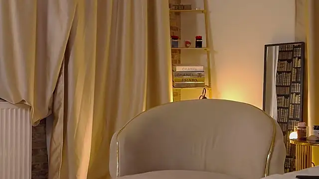 OliviaCart online show from 10/12/25, 04:33