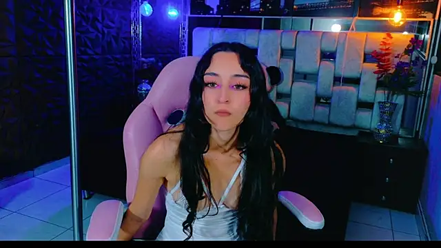 Snapshot of Donna_Flor chatting on 10/15/25, 02:44 Donna Flor online show from 10/15/25, 02:44