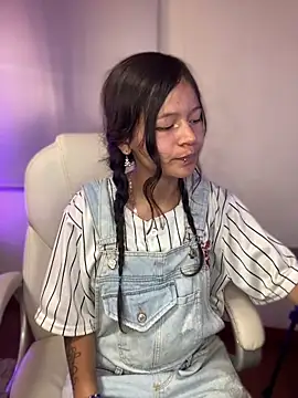 Ninfa pink online show from 11/07/25, 09:59