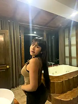 Snapshot of SweetieMariana chatting on 10/30/25, 12:12 SweetieMariana online show from 10/30/25, 12:12