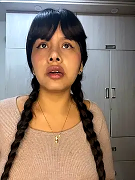 Snapshot of SweetieMariana chatting on 11/03/25, 12:57 SweetieMariana online show from 11/03/25, 12:57