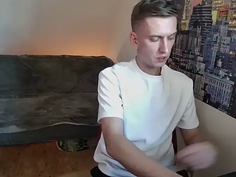 kinkyalecx online show from 11/12/25, 12:49