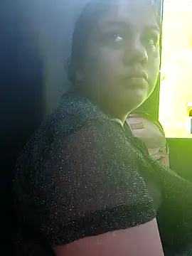 solnechka1 online show from 10/15/25, 02:01