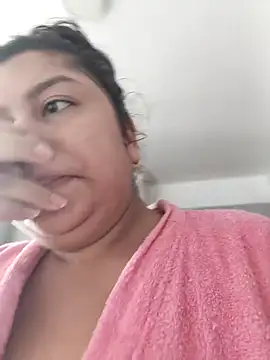 solnechka1 online show from 10/16/25, 02:07