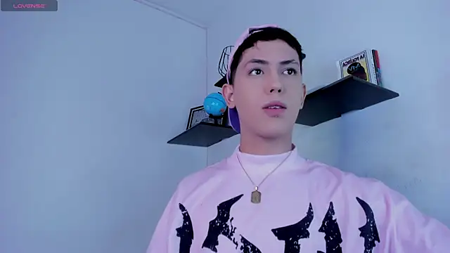 Iam criss09 online show from 11/27/25, 08:33