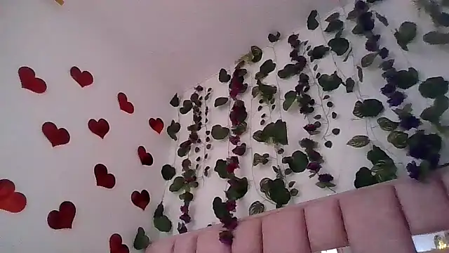 abby moss 2 online show from 04/29/26, 12:42