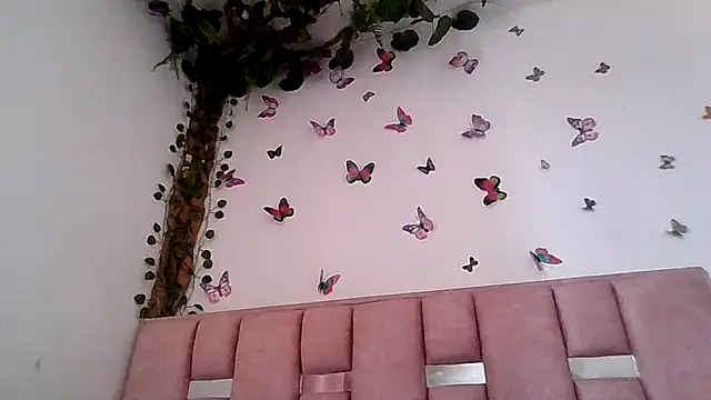 abby moss 2 online show from 07/04/26, 06:47