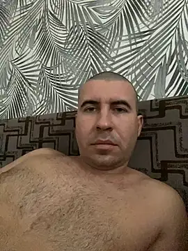 AronMode online show from 12/03/25, 11:41