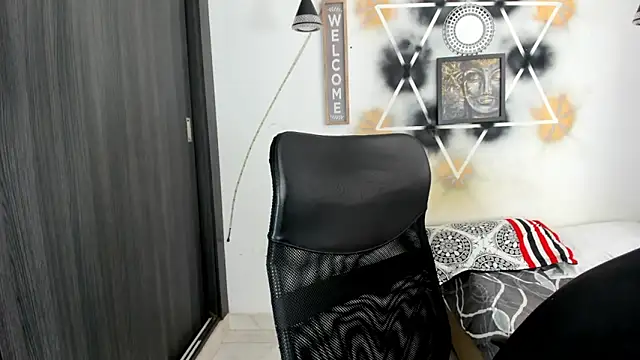 jhapsson wong online show from 10/16/25, 01:45